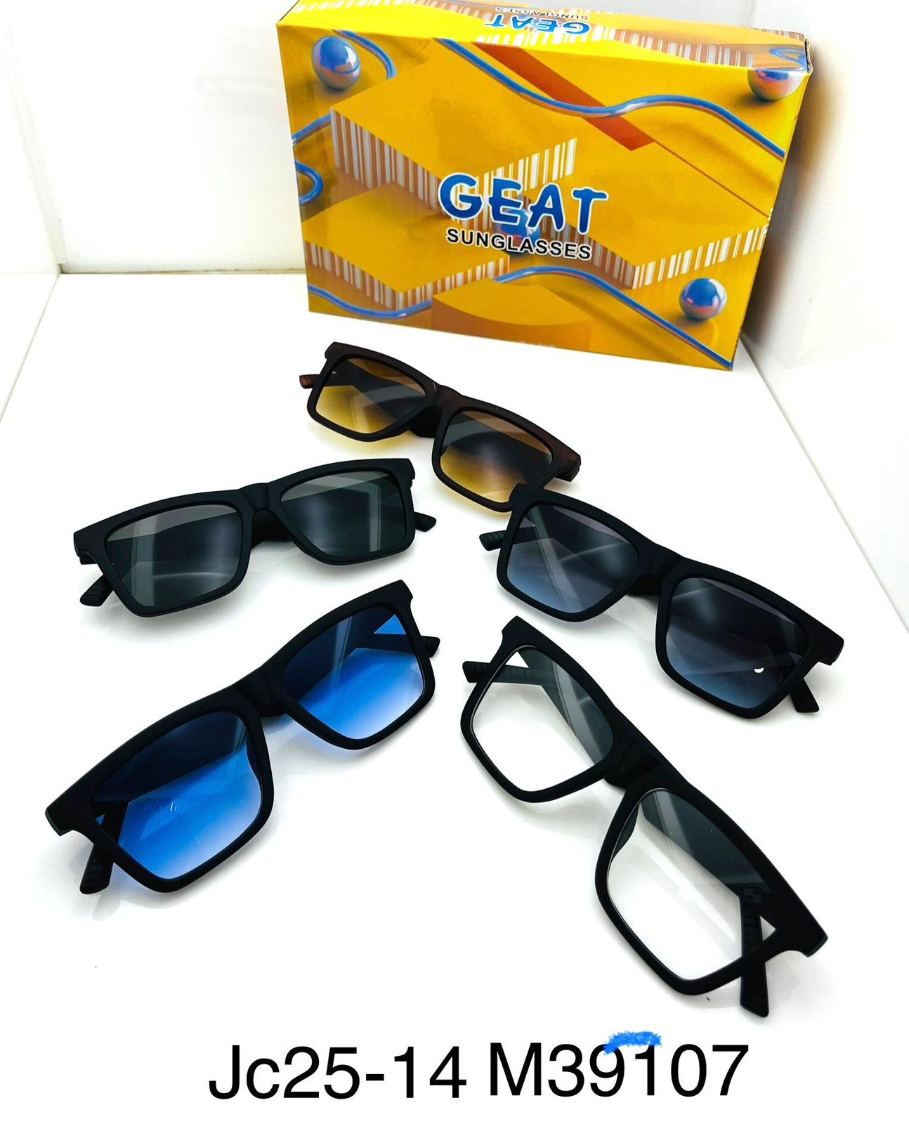 GEAT Sunglasses Set