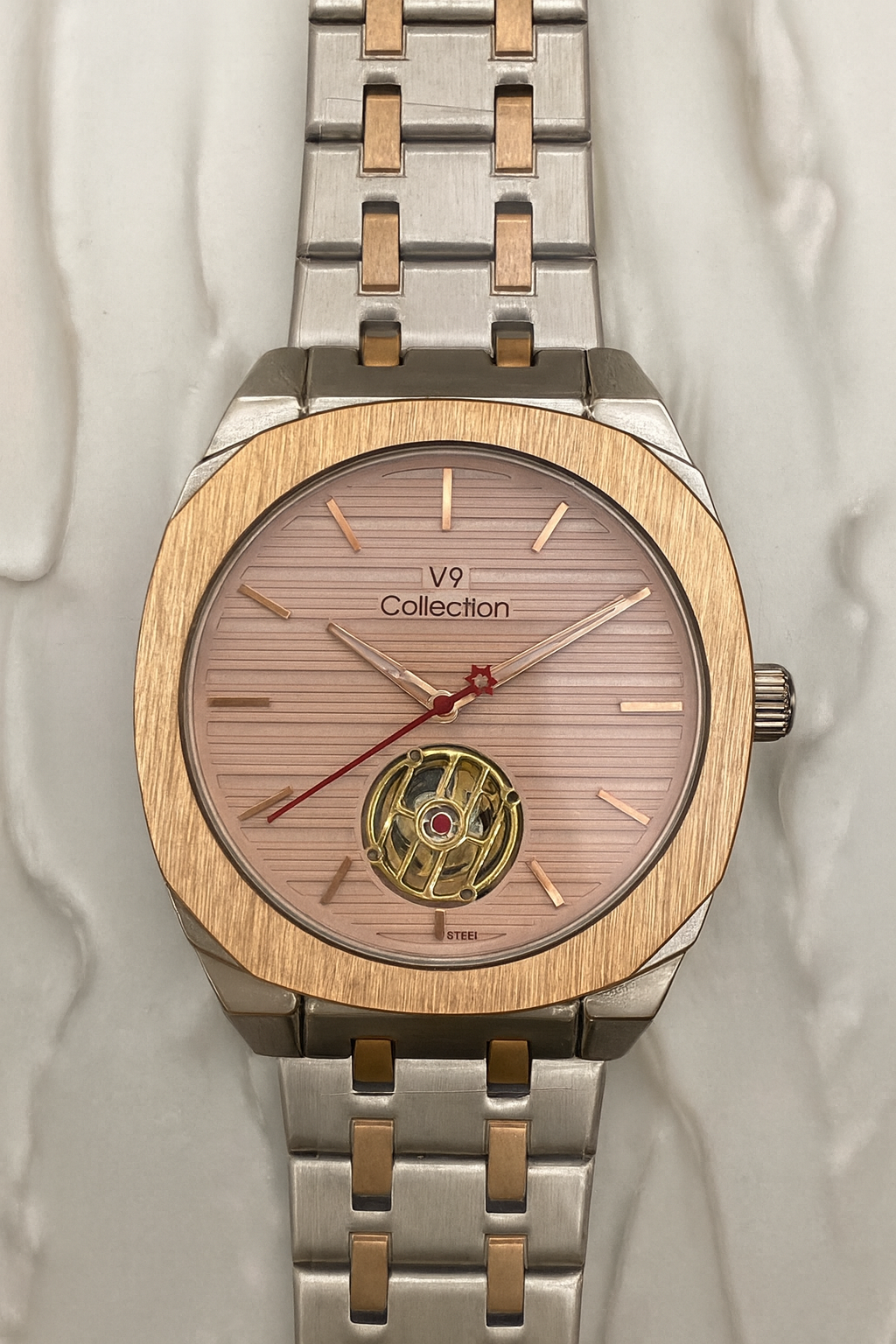 VN FANCY 9AM01047CW)  (GOLD)