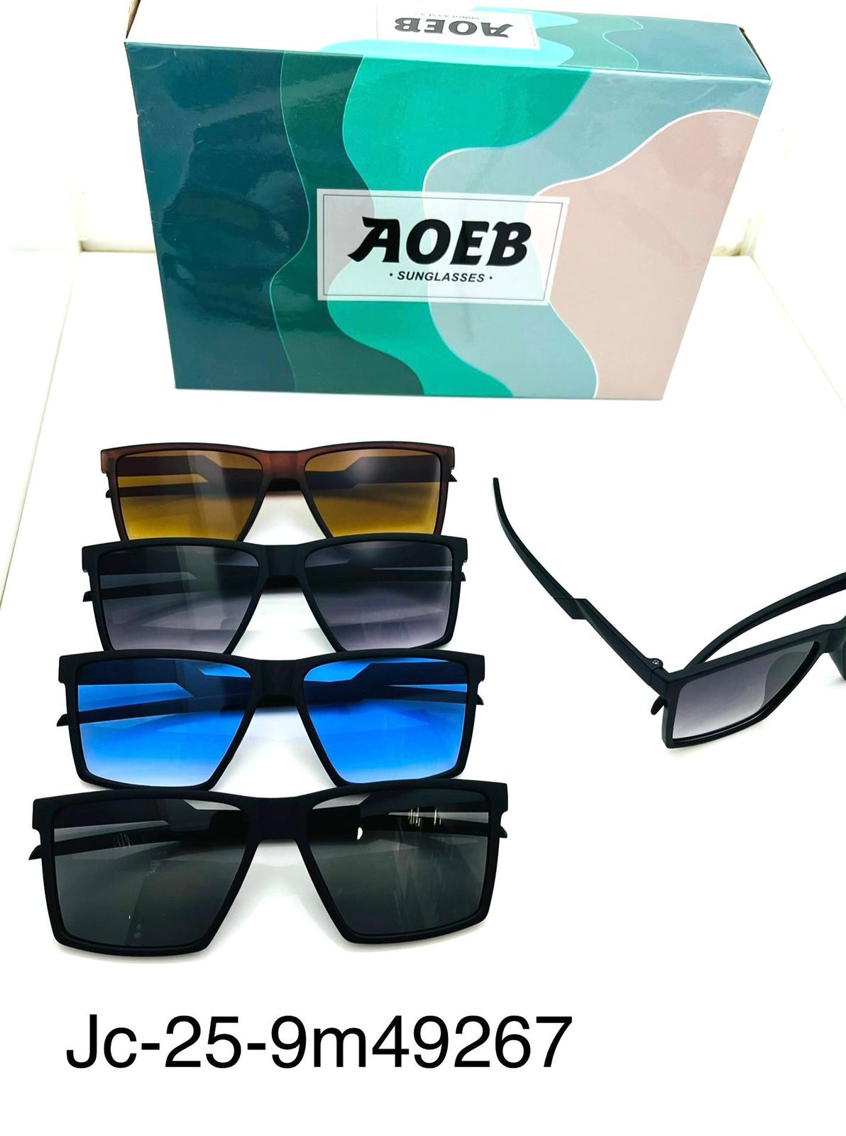 AOEB Sunglasses Set