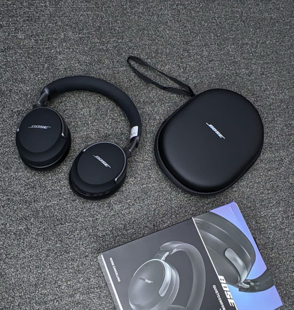 Bose Noise Cancelling Headphones 700