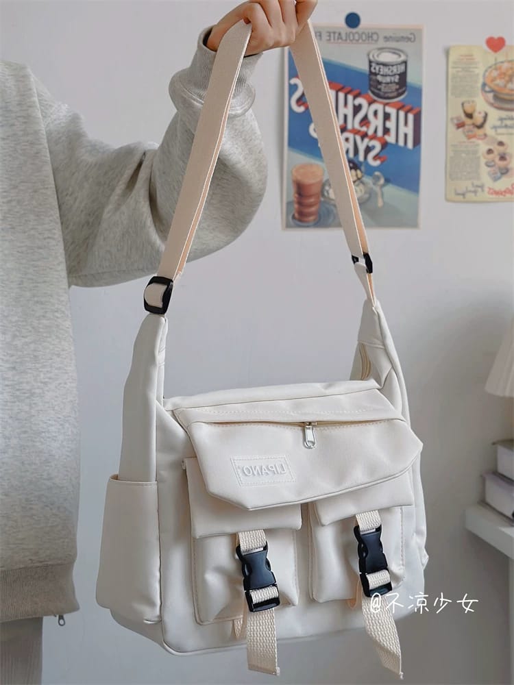 Blue and White Shoulder Bag - AM01405MB