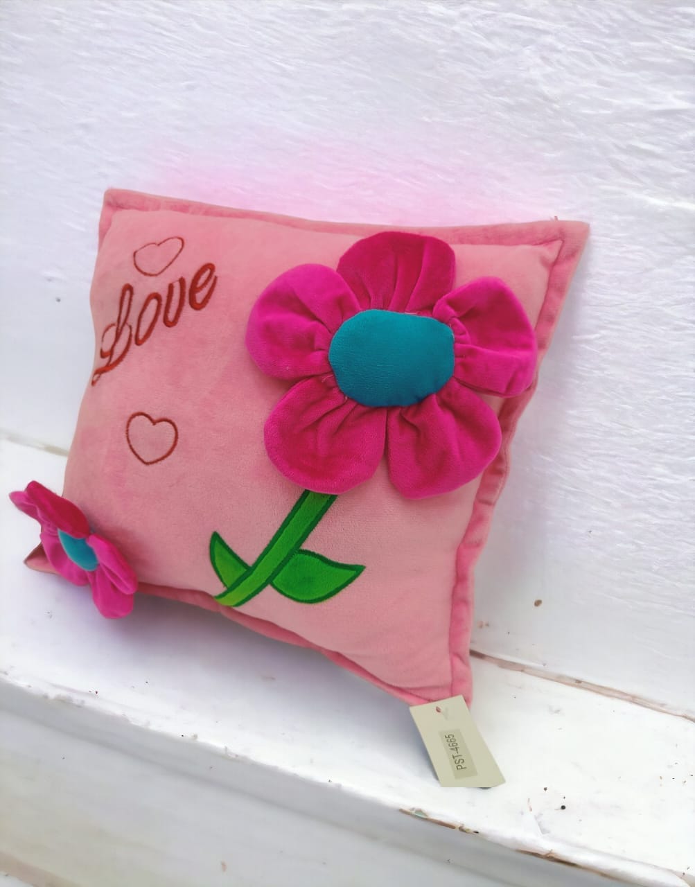 PST 4665 Love Pillow AM00415PS
