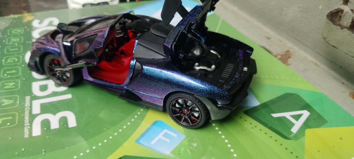 MCLAREN Blue (AM00928SK)