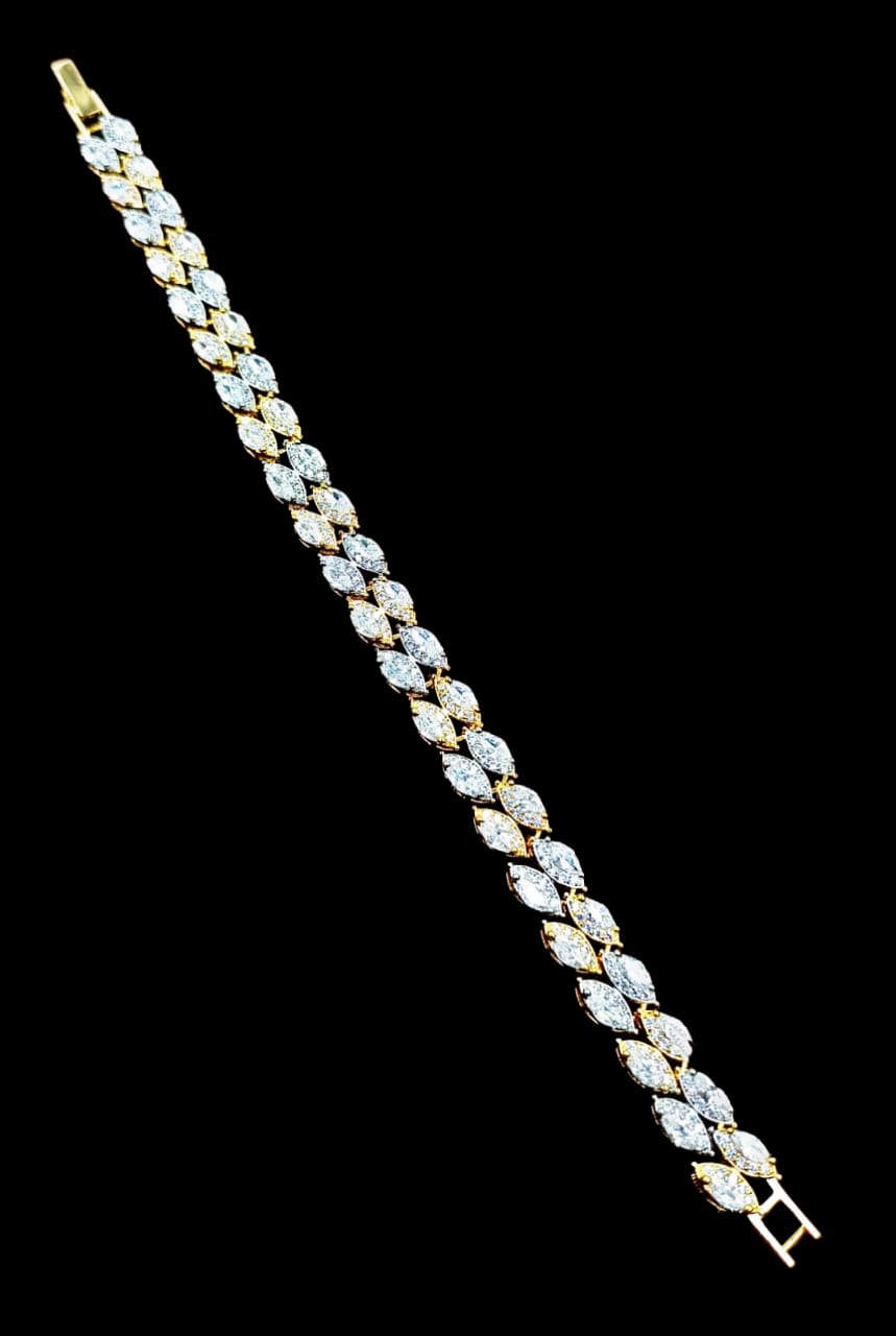 4099 AD BRACELET (SA00879PB)