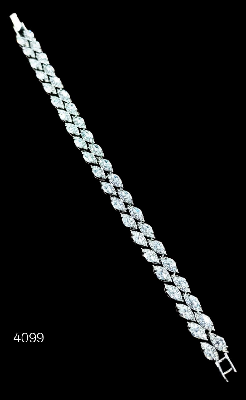4099 AD BRACELET (SA00879PB)