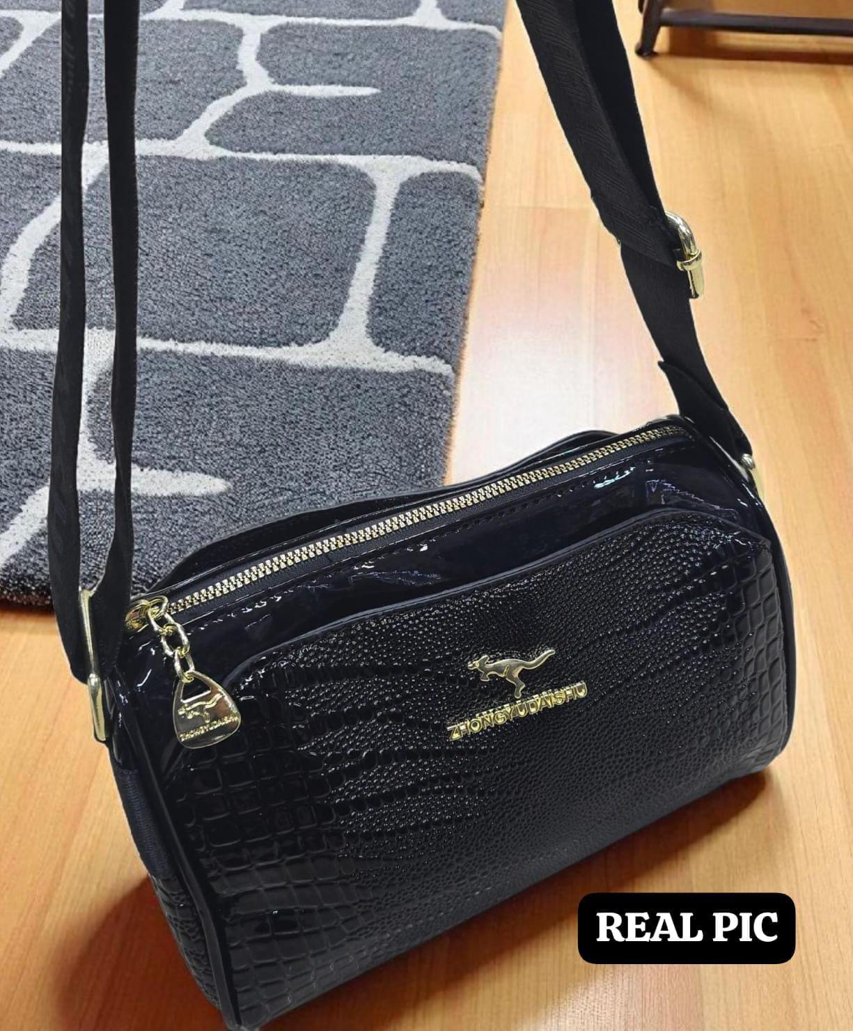 Black Textured Shoulder Bag- AM01432MB