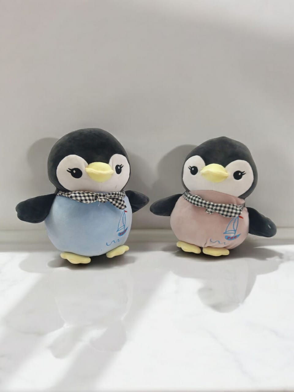302 Penguin - AM00383PS