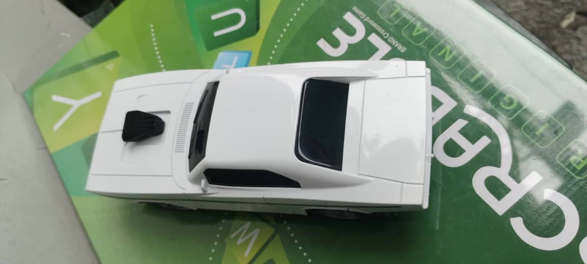 Mustang White AM00937SK