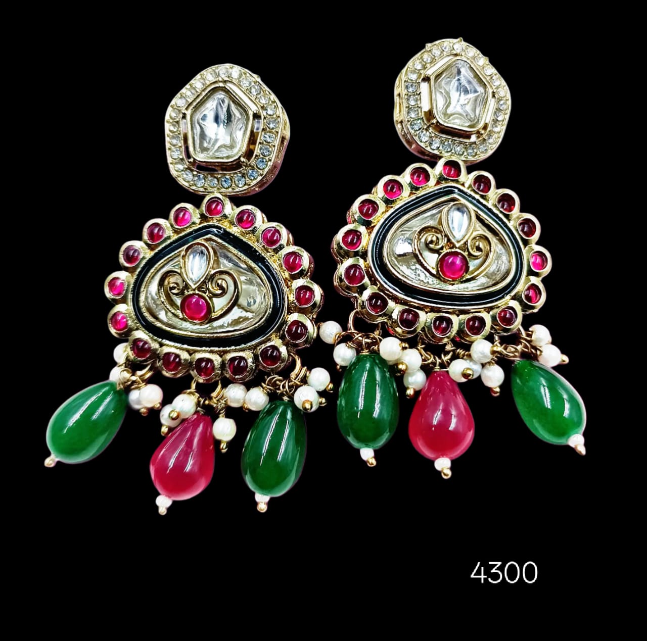 4301 Kundam Eering SA00856PB