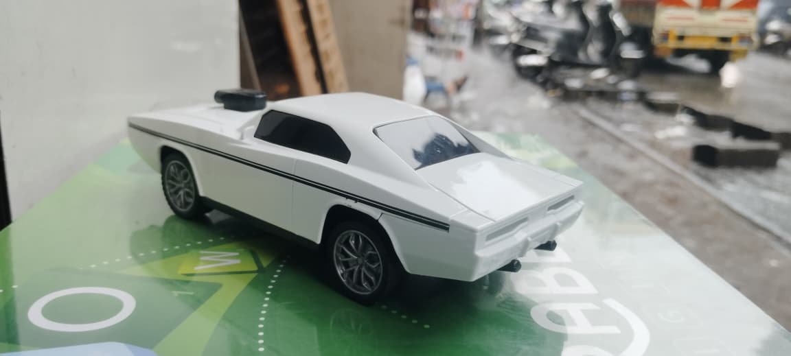 Mustang White AM00937SK