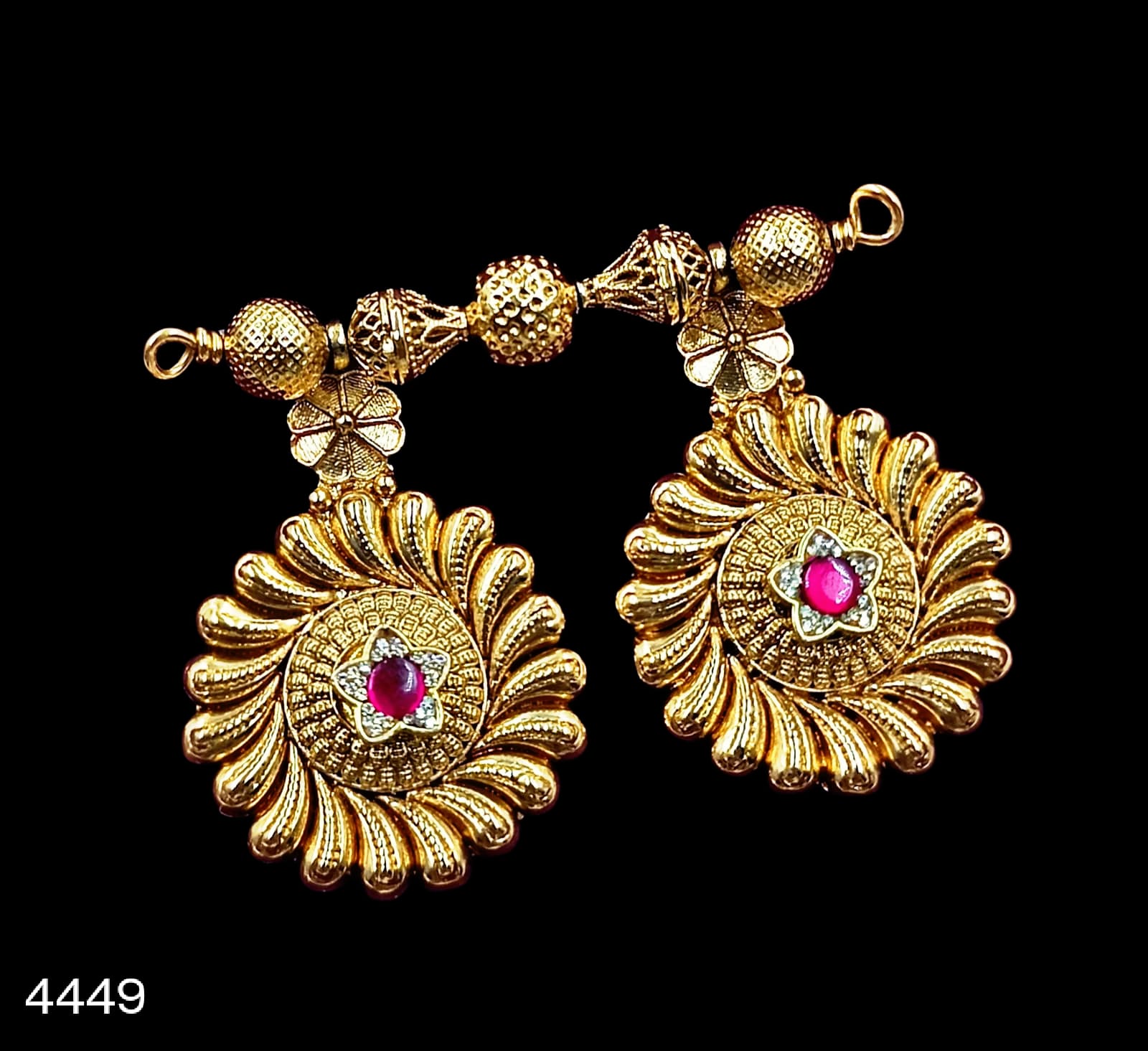 4449 MS Pandal SA00818PB Gold