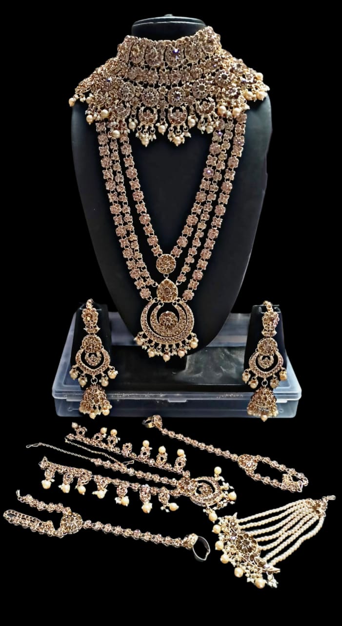 117 Bridal Set SA00823PB 1BHK FLAT SCHEME