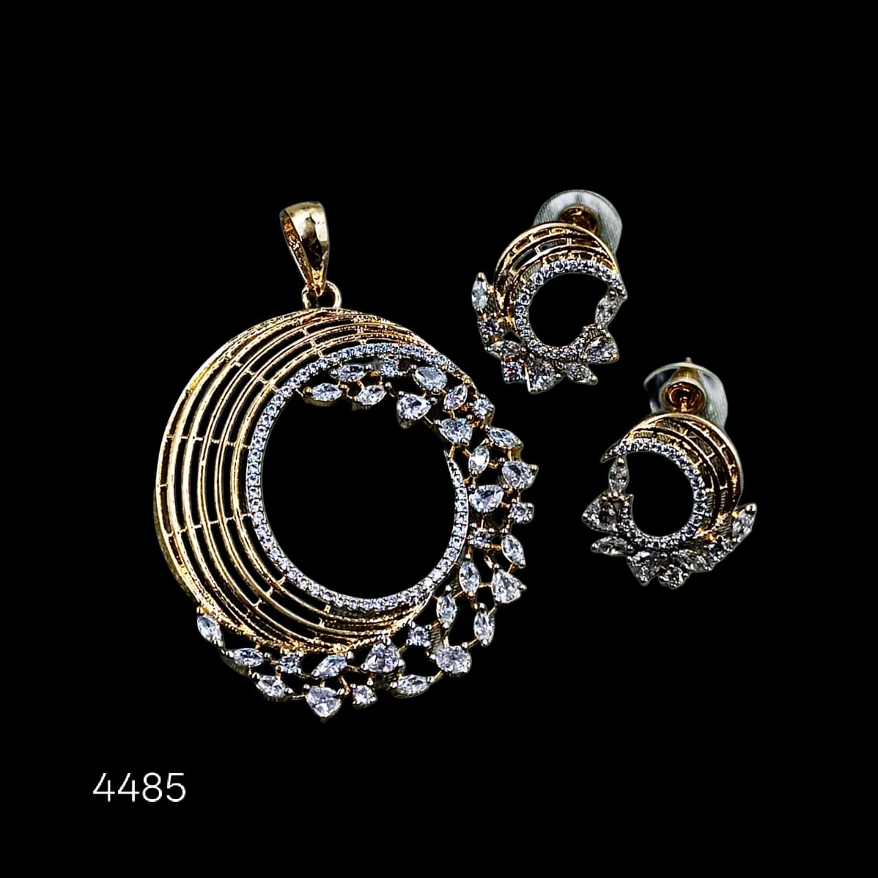 4485 AD Pendant Set SA00809PB (25 GRAM GOLD COIN SCHEME) 
