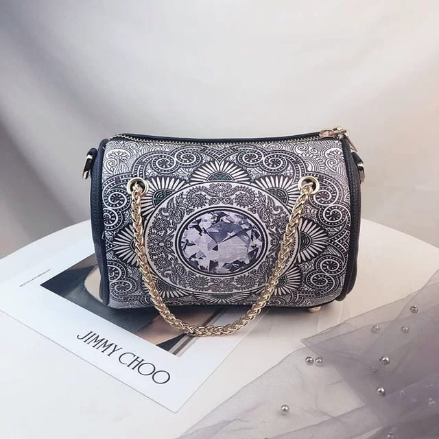 Elegant Leather Shoulder Bag- AM01435MB