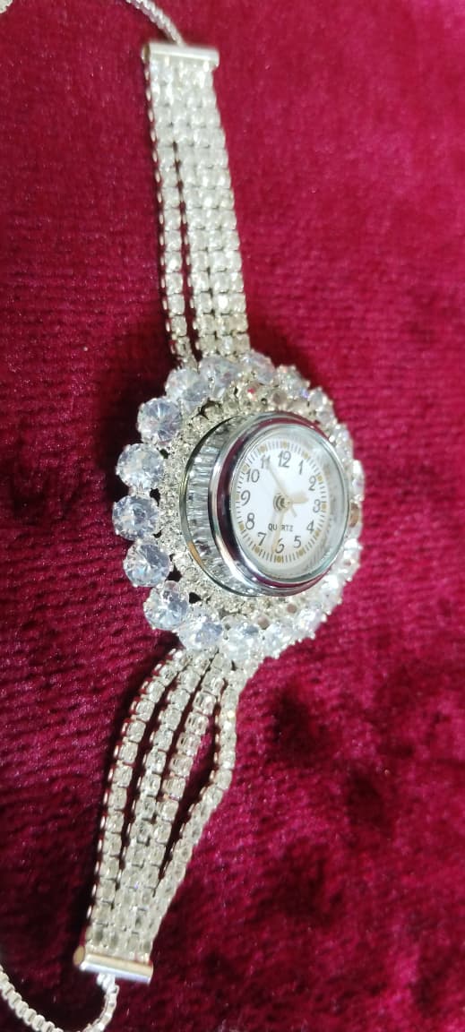 Ladies Diamond Bracelet KIDS Watch - AM01029RW