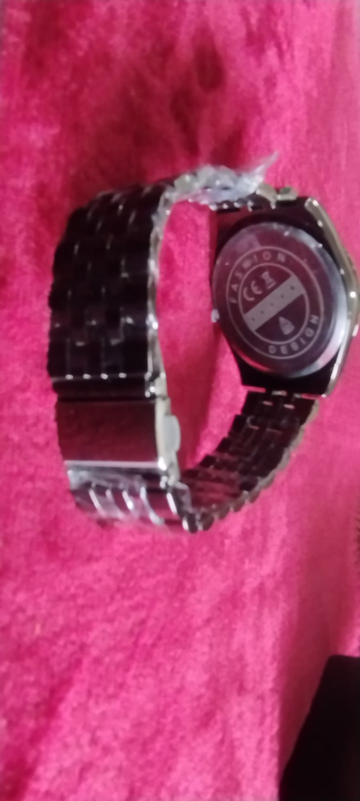 Wave Quartz Wristwatch - AM01016TS