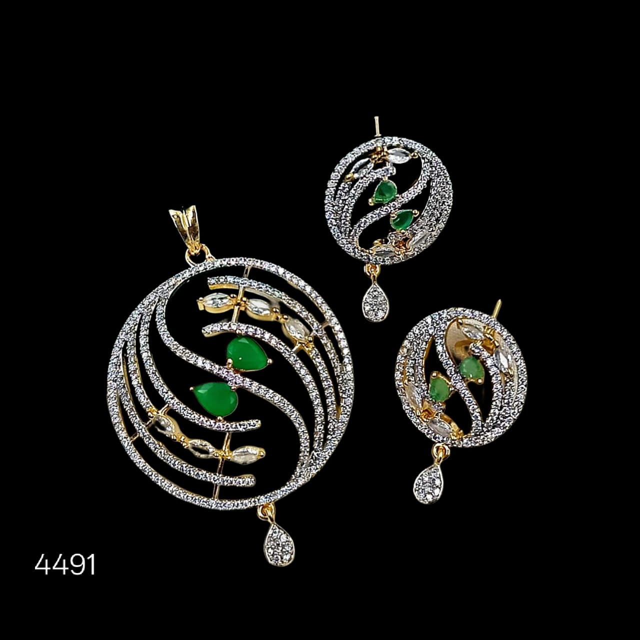 4491 AD Pendant Set SA00817PB Gold