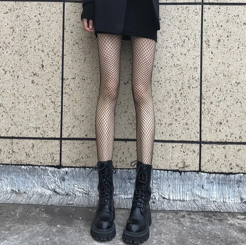Classic Fishnet Tights – Edgy Street-Style Essential
