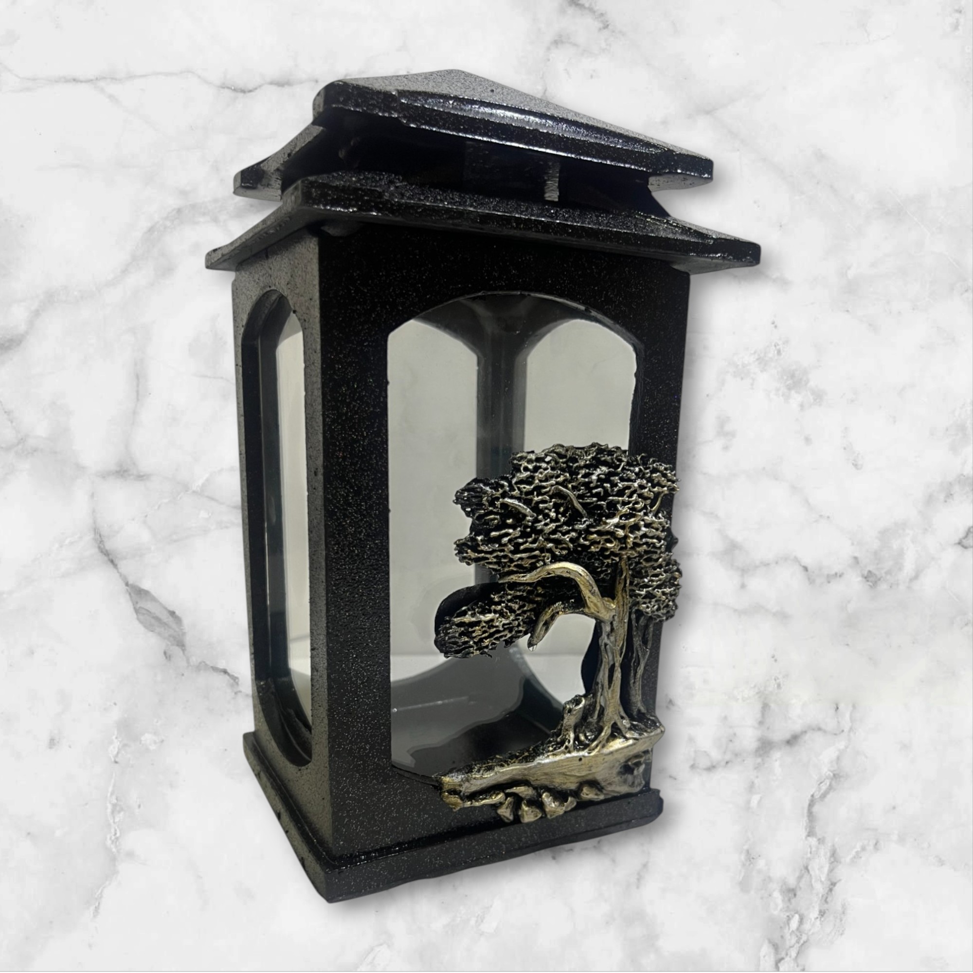 Žvakė "Špižinė" su medžiu