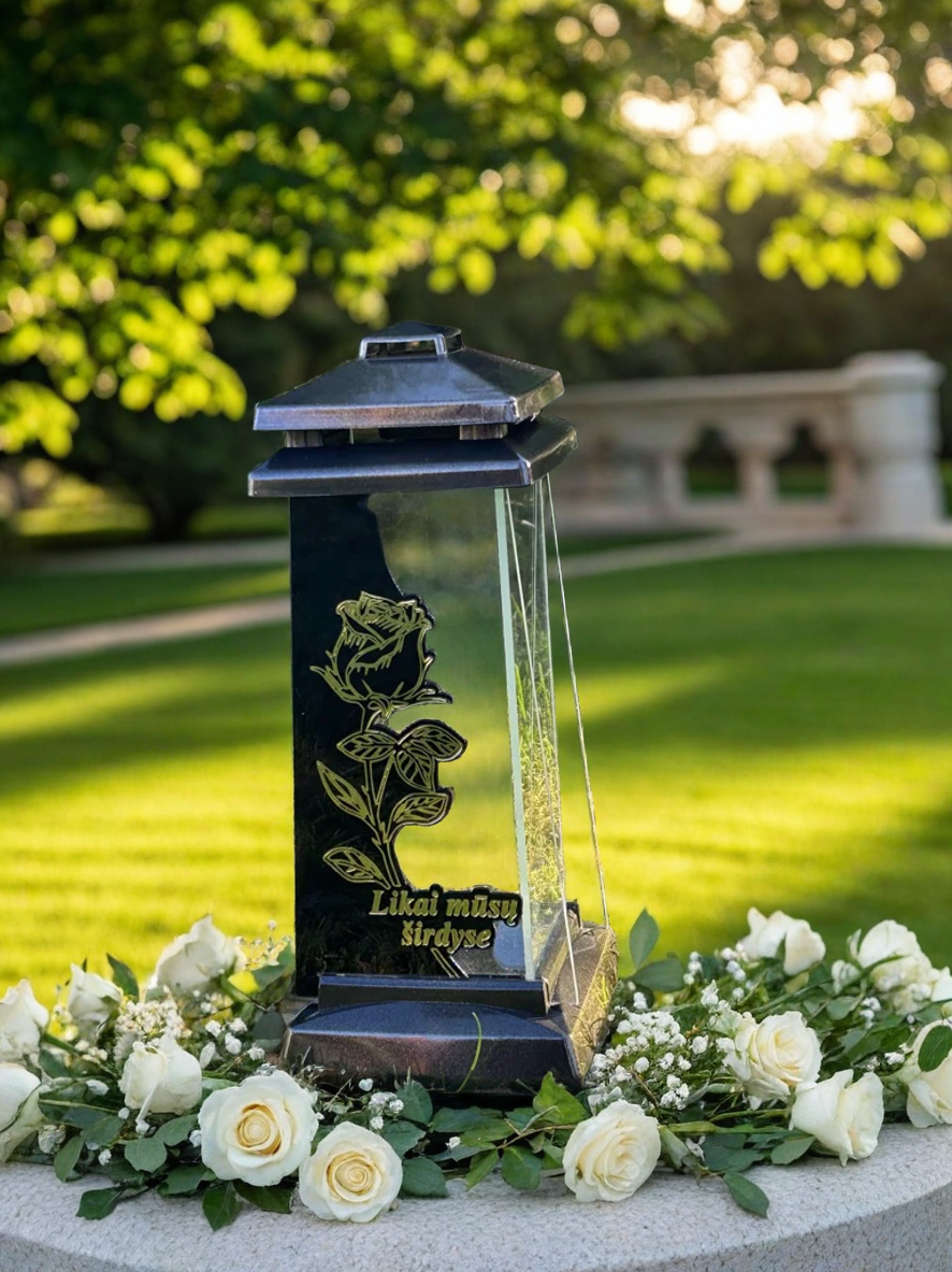 Žvakė RA 1 Likai Mūsų širdyse