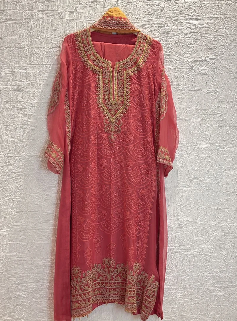 Self thread embroidered Parsi Delight