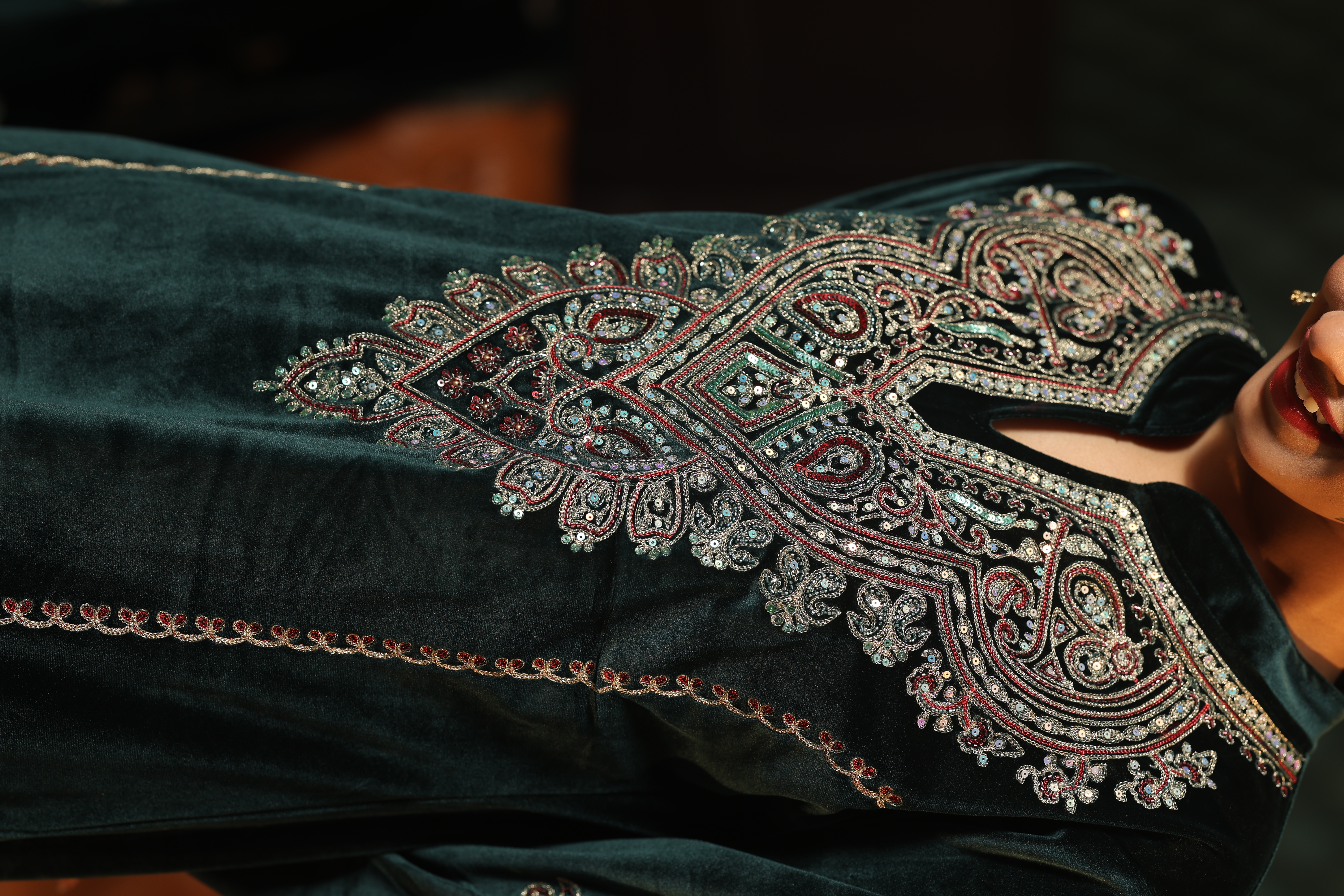 Royal Green Embroidered Velvet 3-piece Suit