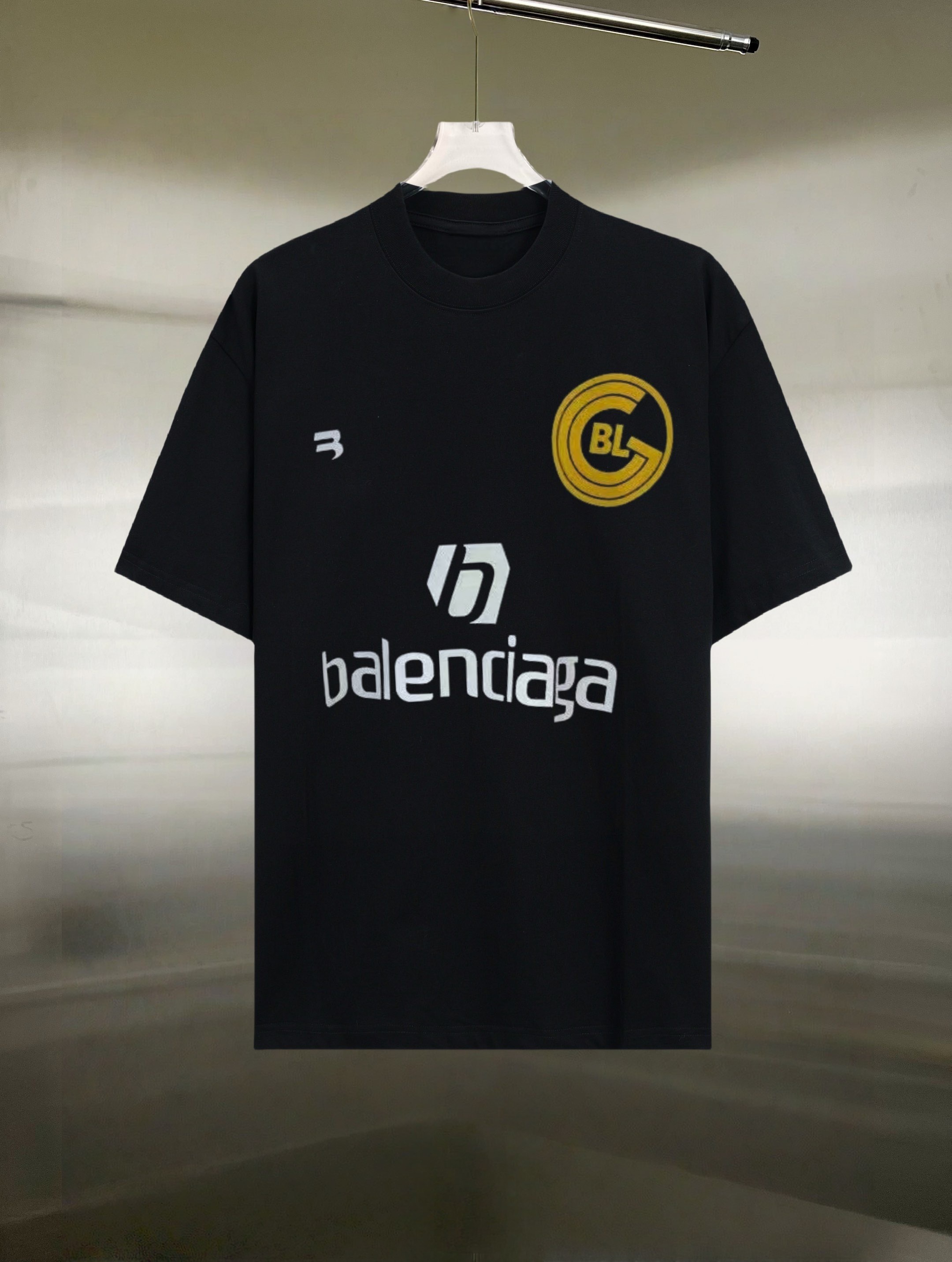 Camiseta negra Balenciaga