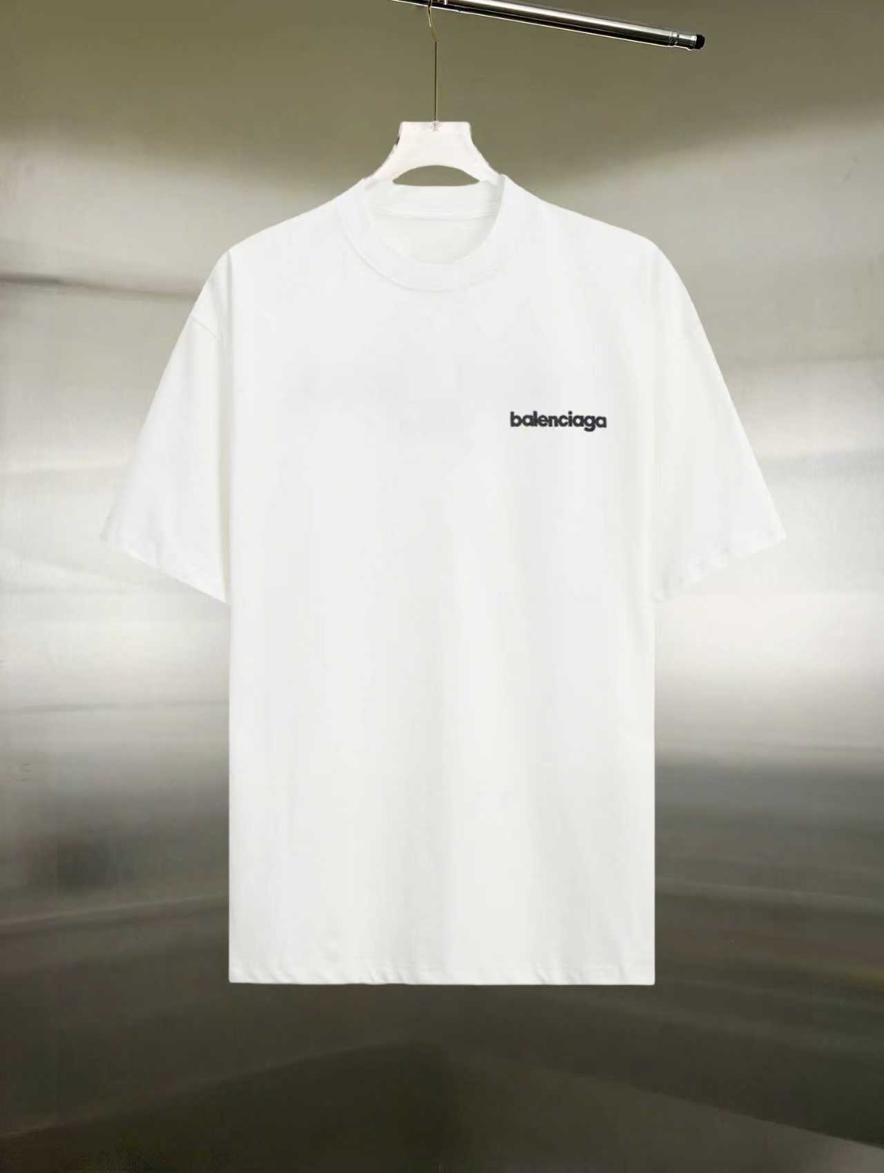 CAMISETA BALENCIAGA