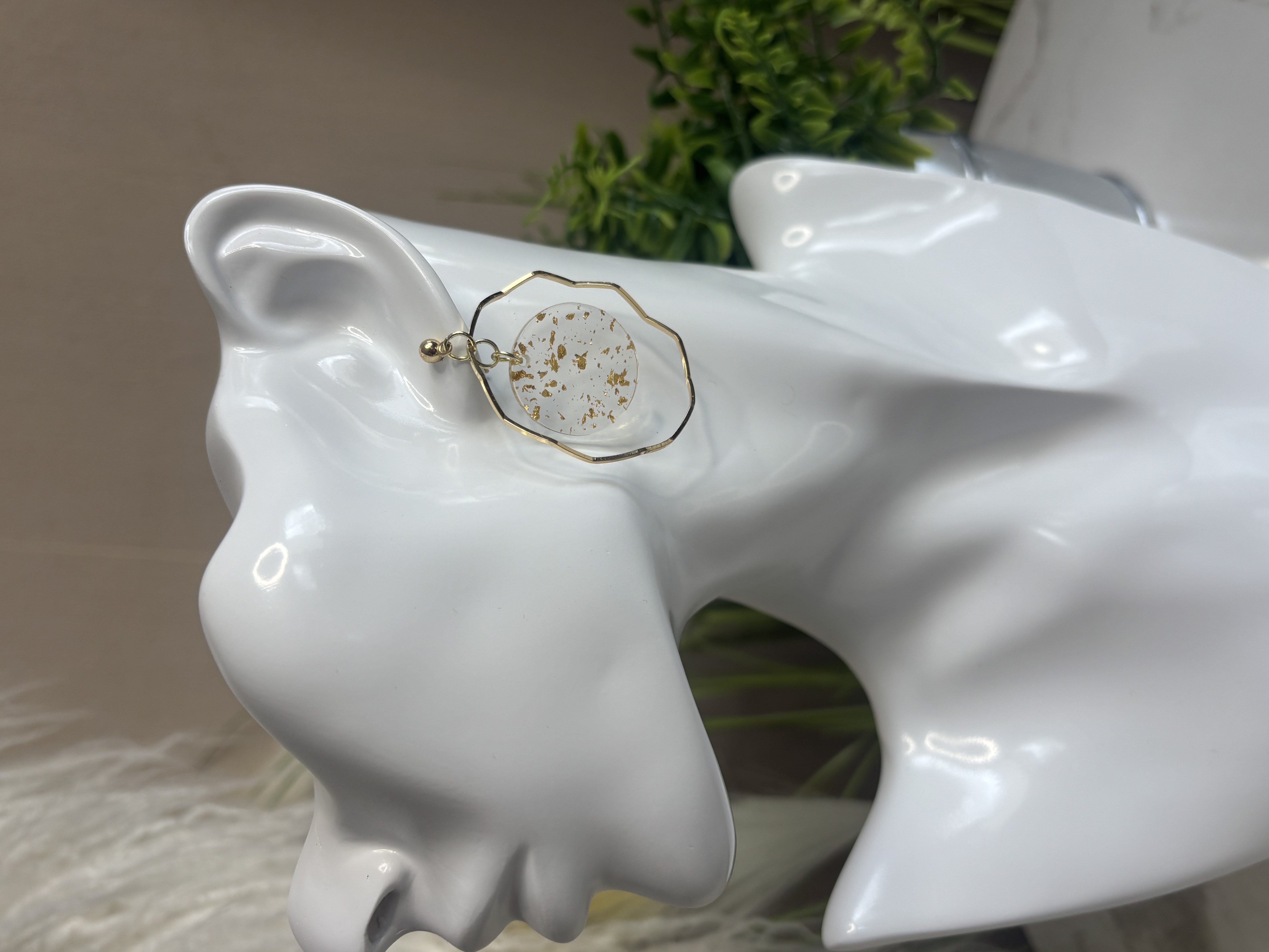 Rankų darbo auskarai