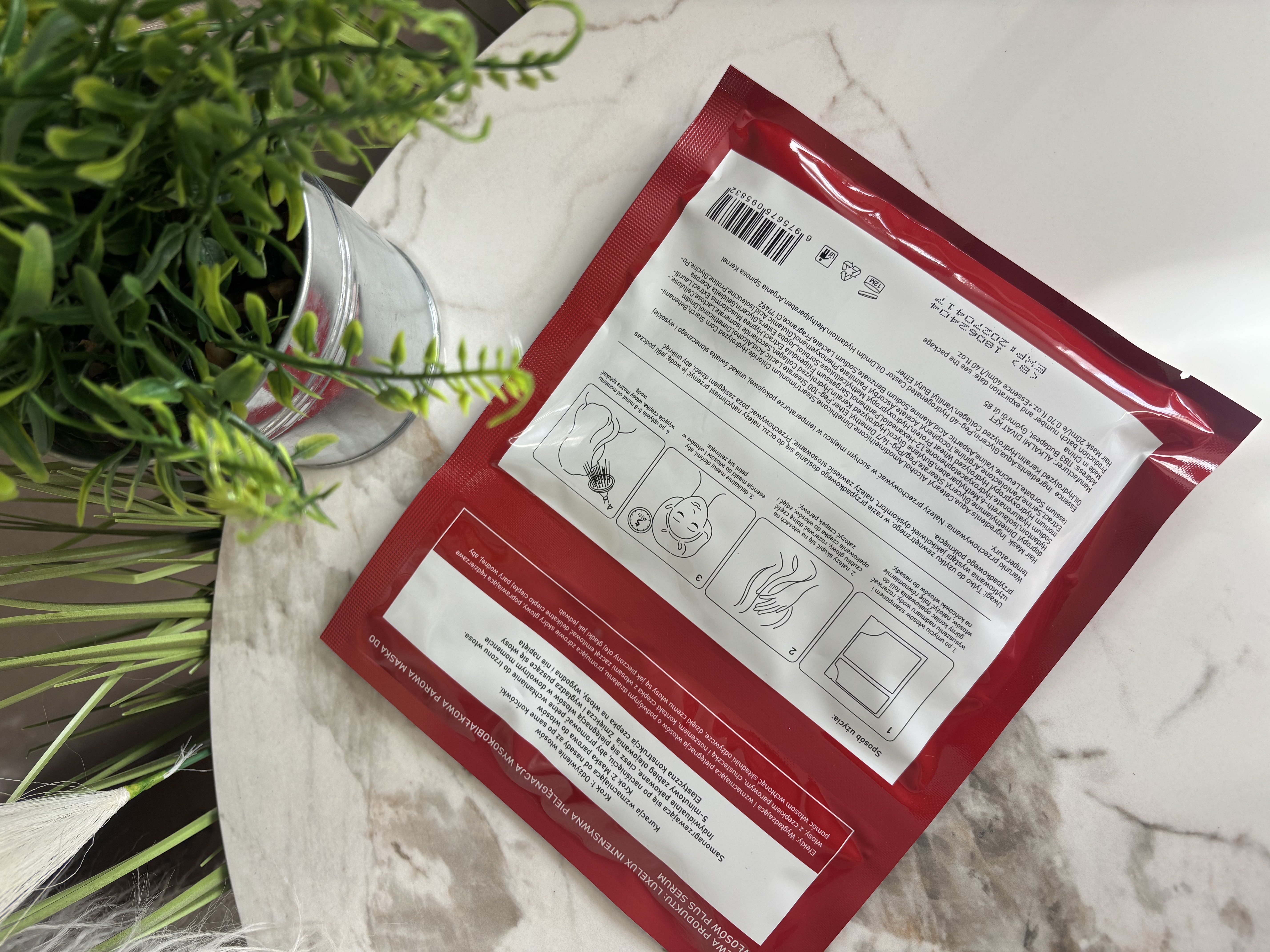 Plaukų kaukė visų tipų plaukams