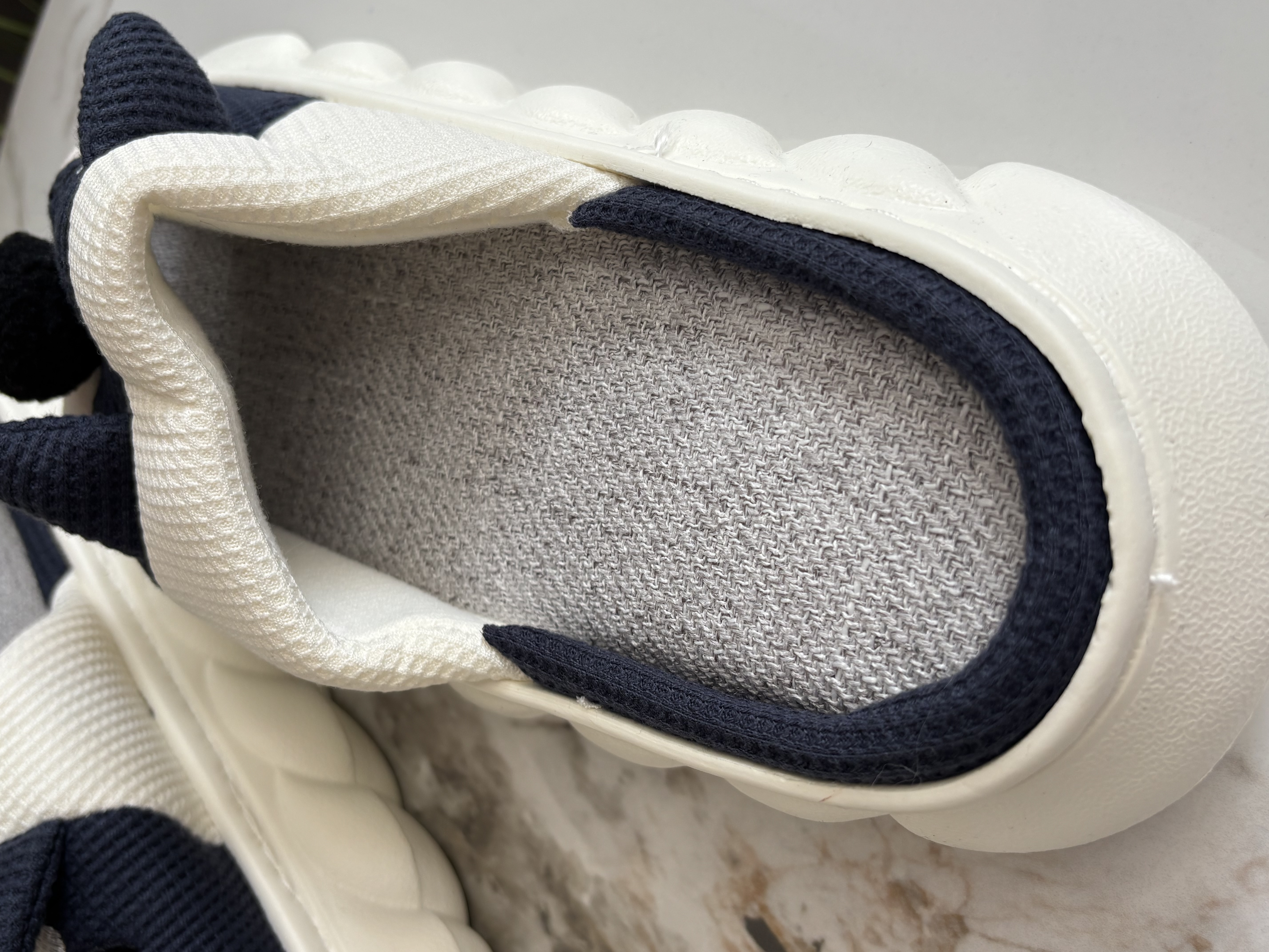 Šlepetės su meškučio veidu