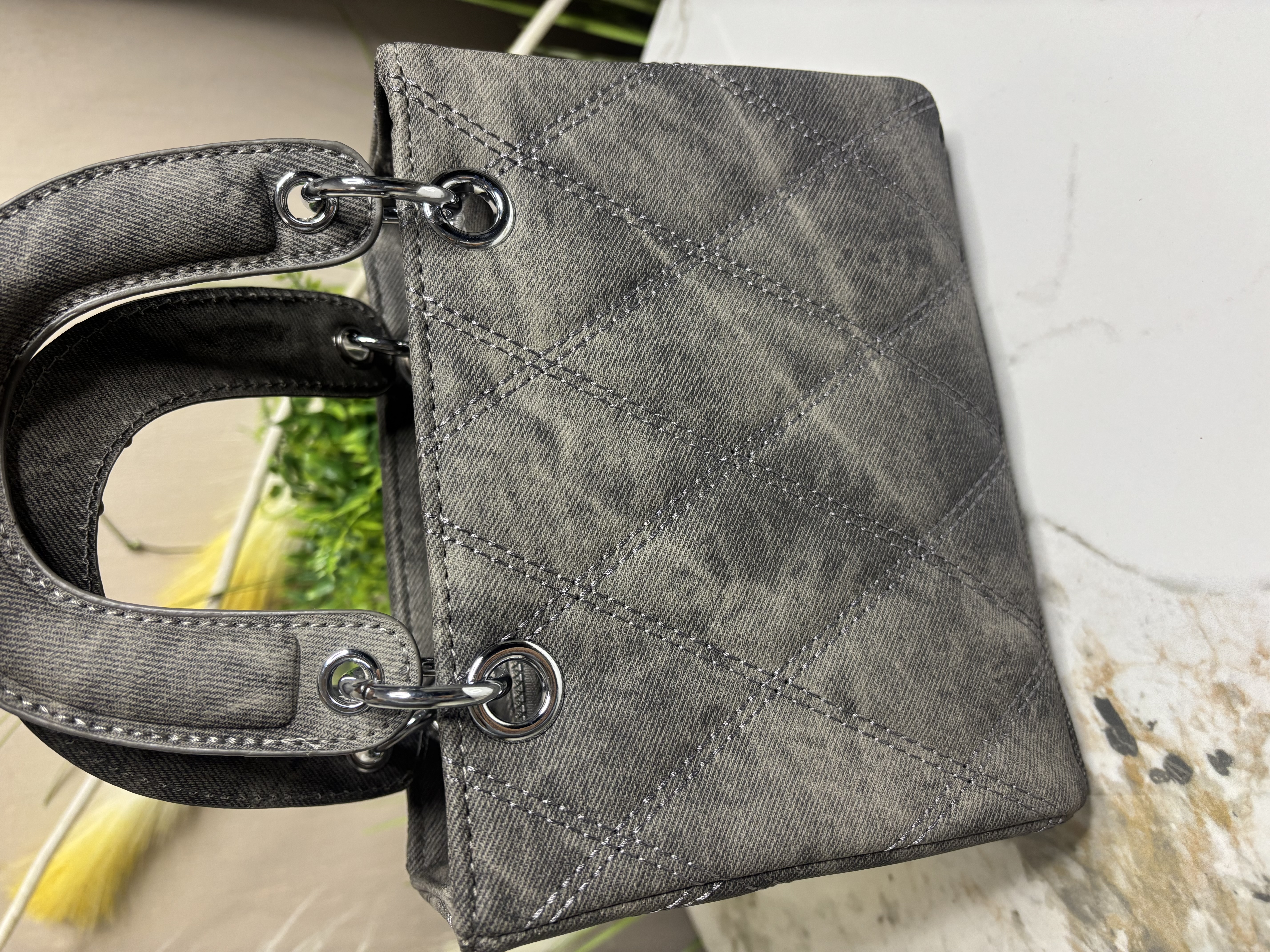 Pilka Zenko rankinė