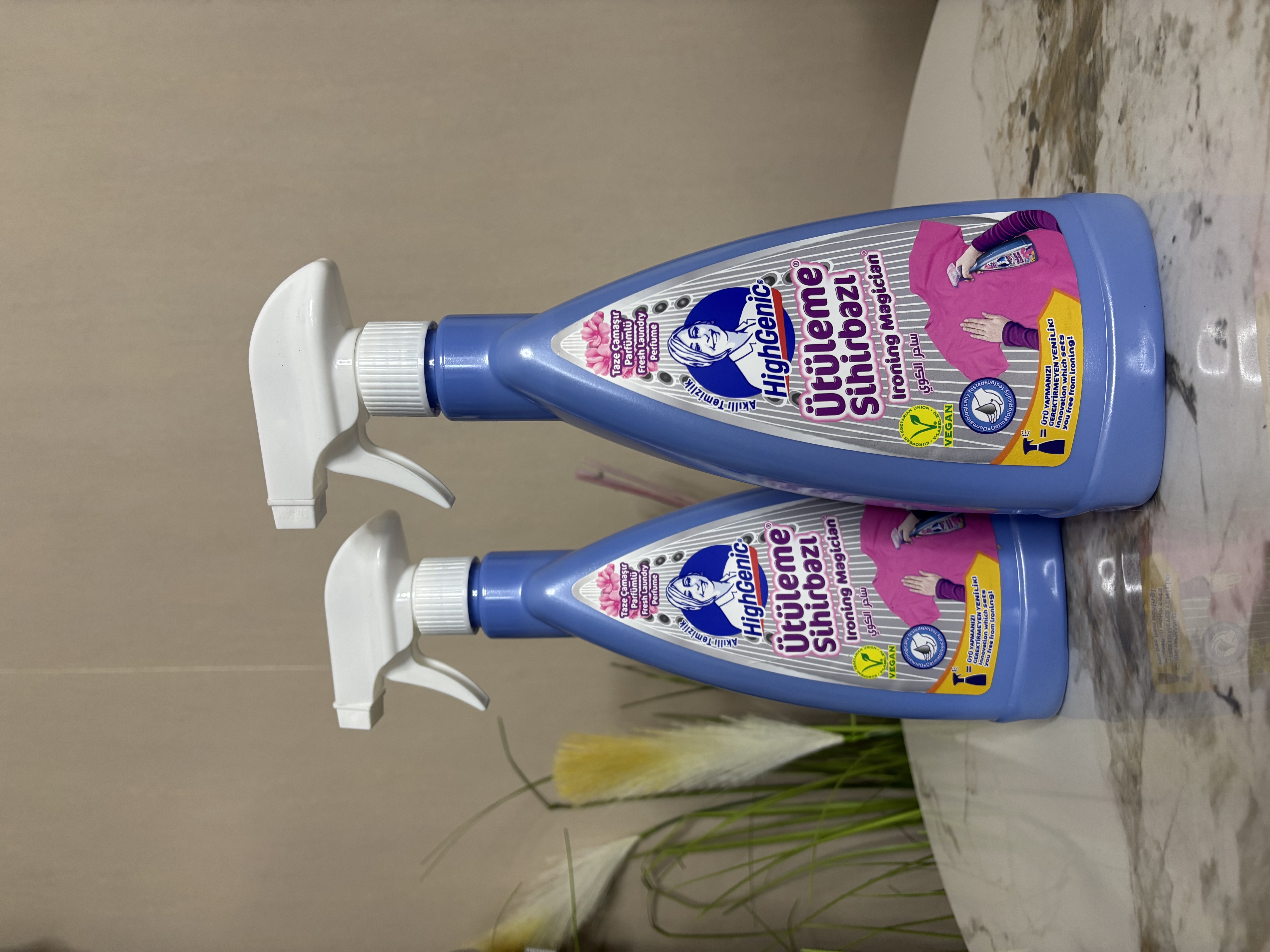 Purškiamas lyginimo skystis 