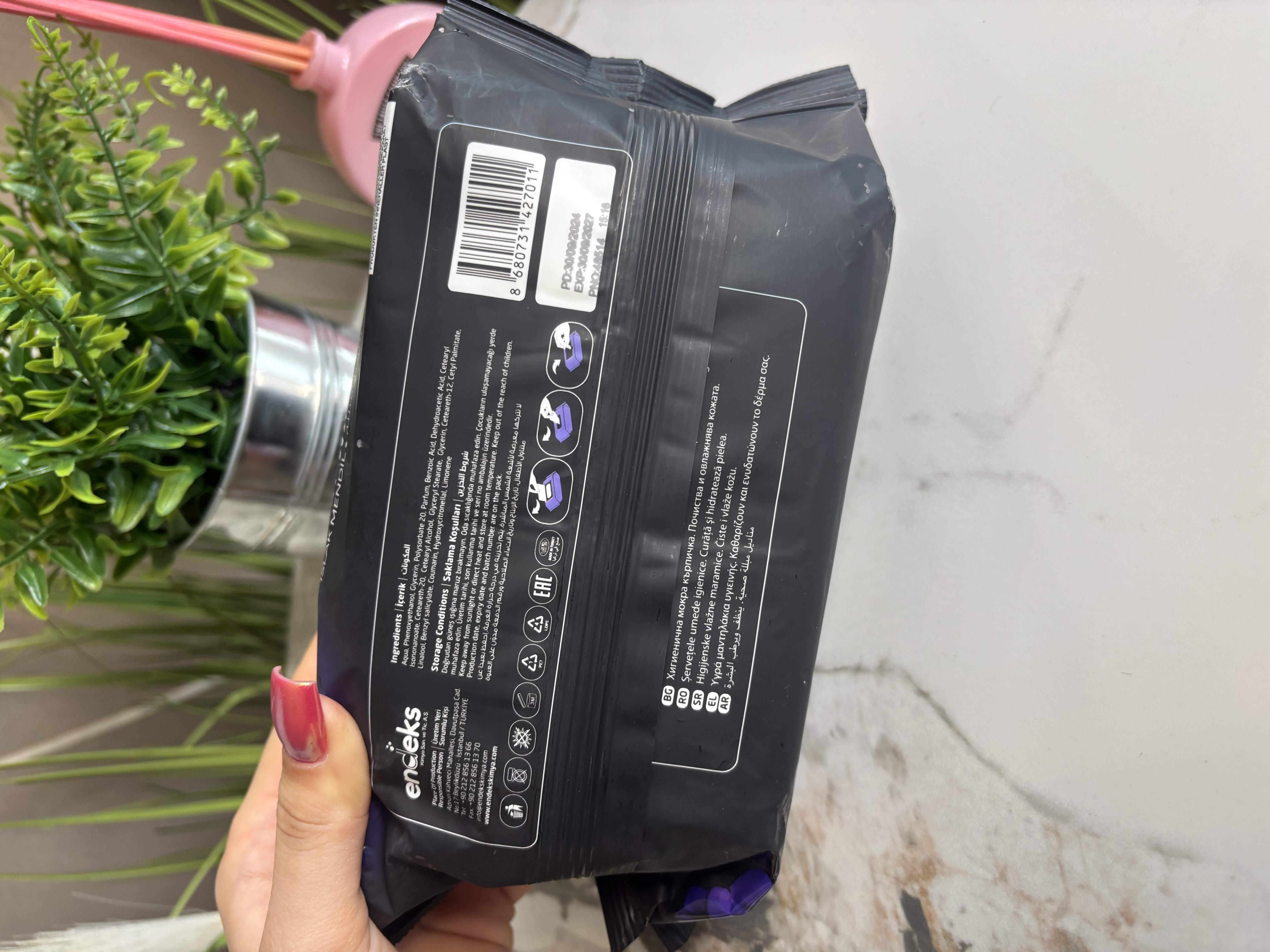 HUGVA parfumuotos servetėlės