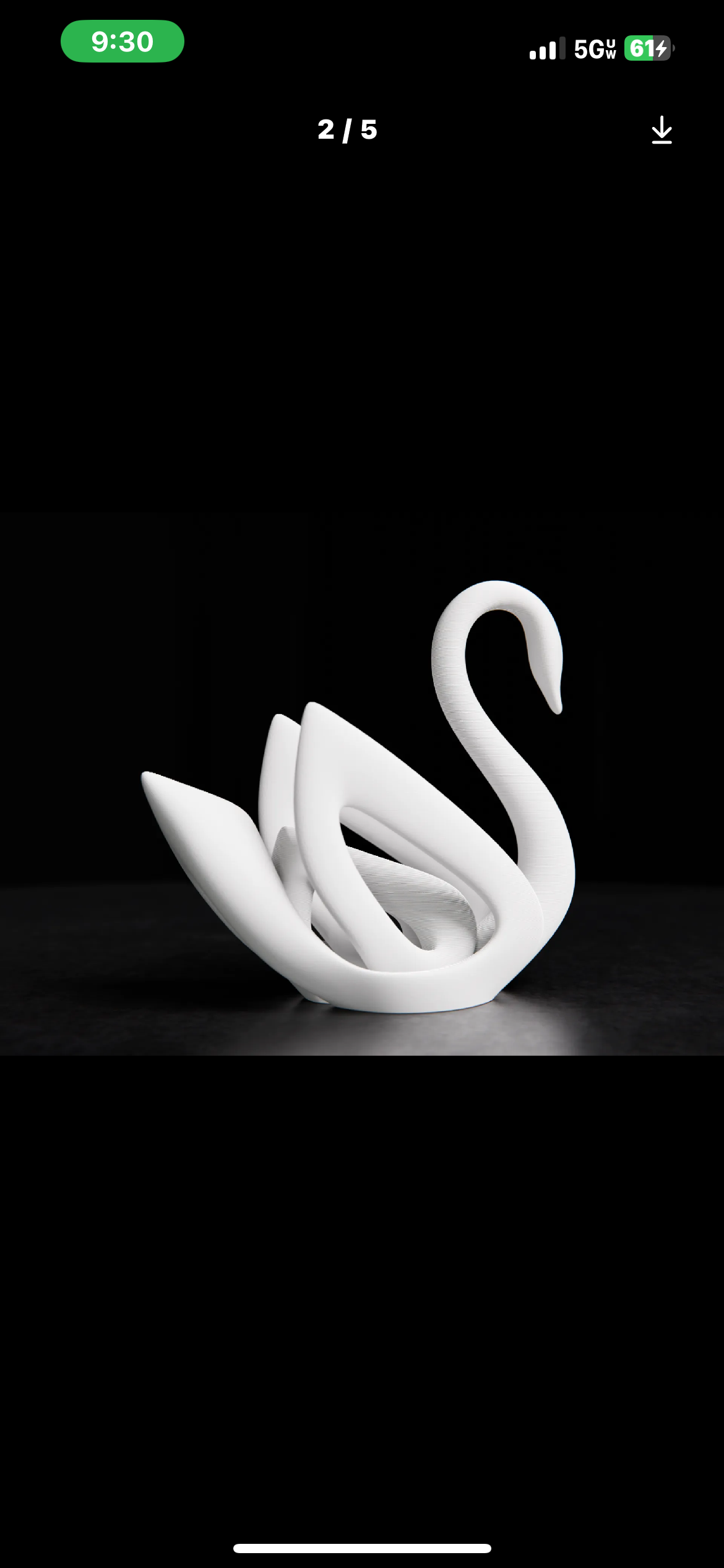 Modern lustre Swan Sculpture