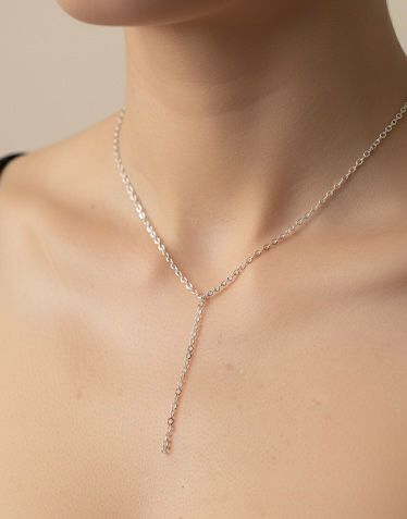 Colar gravatinha diamantada