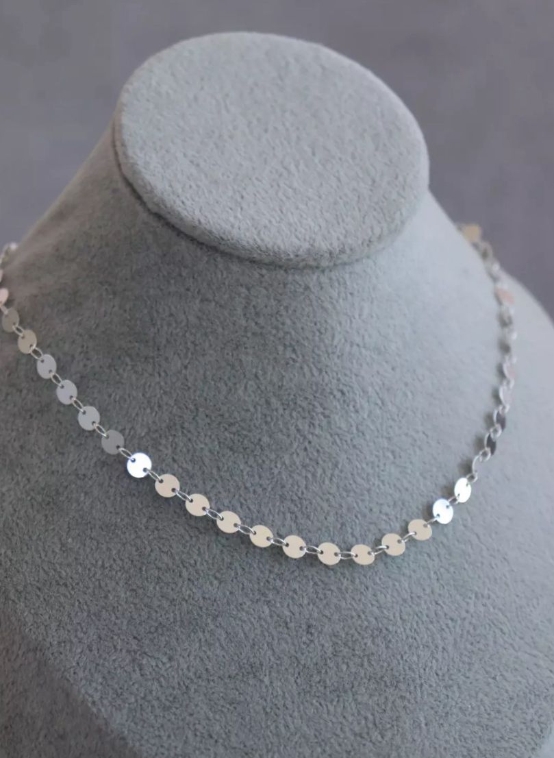 Colar choker moedinhas prata
