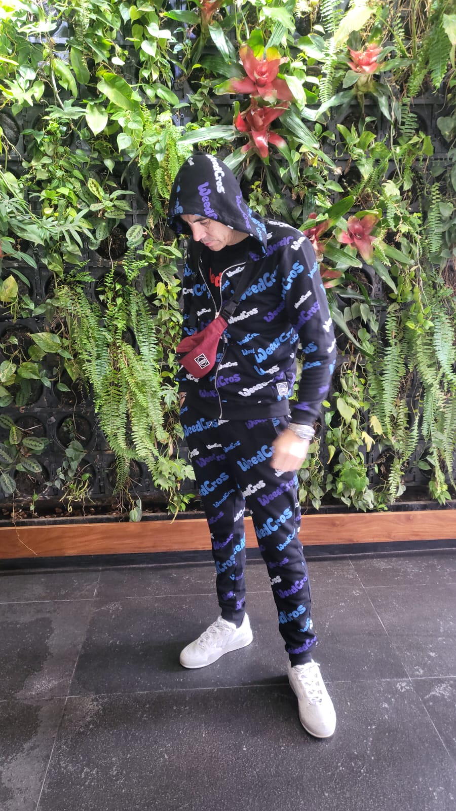 Conjunto Distintivo de Weedcros