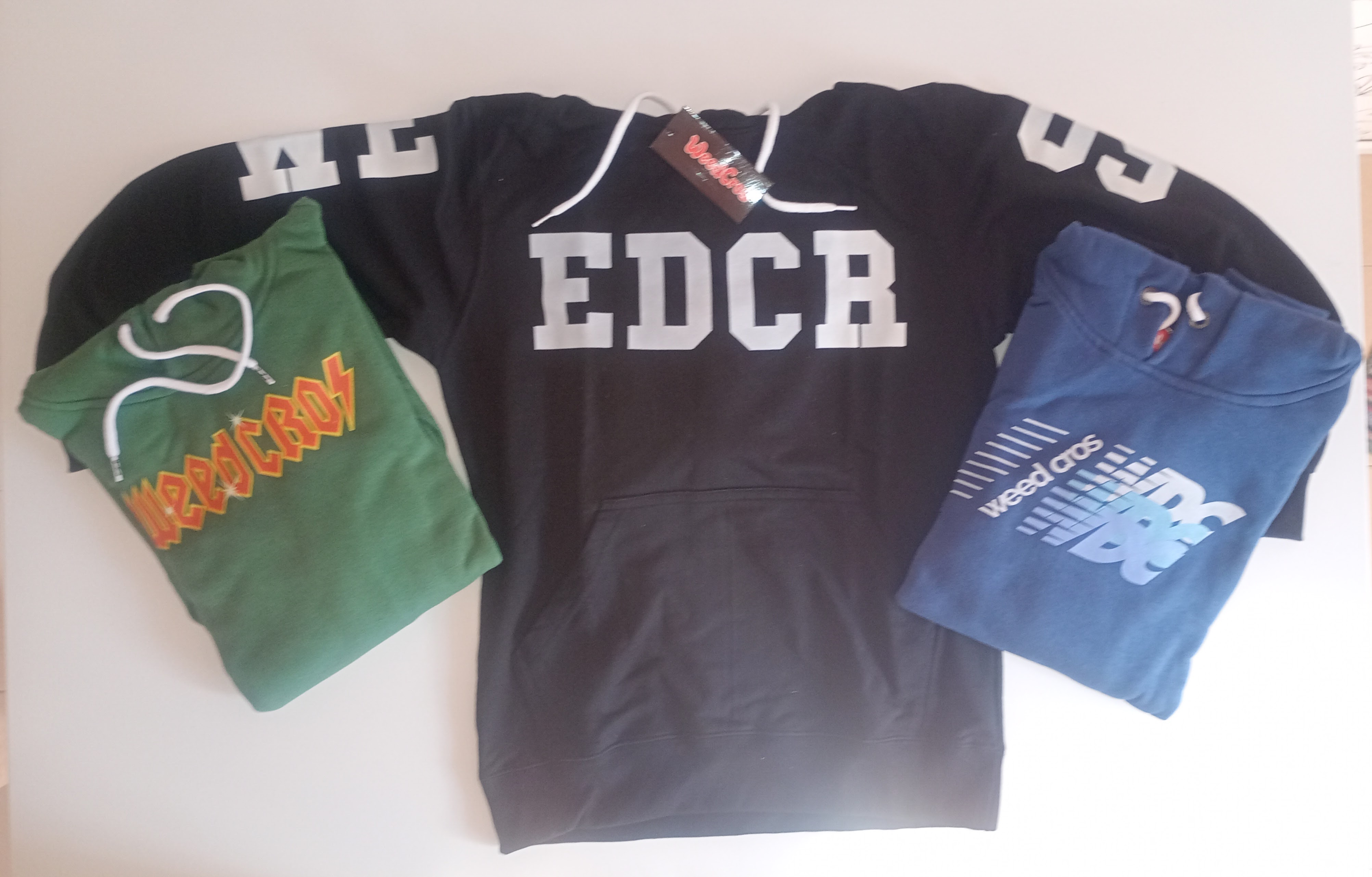 Buzos de Frizza con capucha