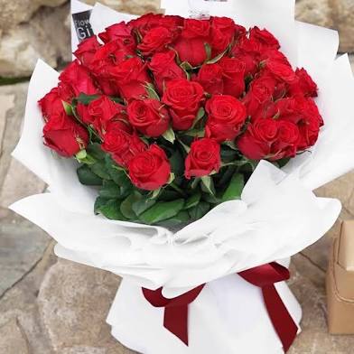 Bouquet of Red Roses