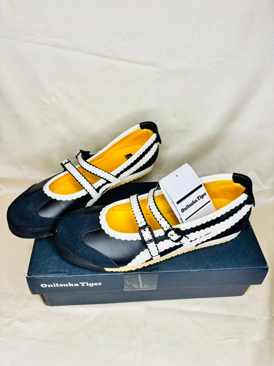 Onitsuka Tiger Sepatu Wanita