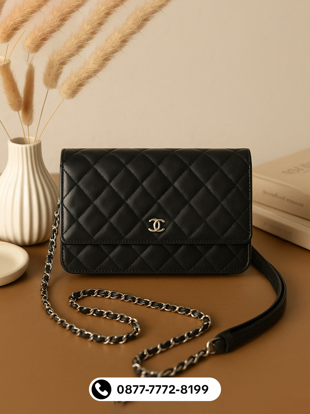 CHANEL , Stylish Women's Handbag