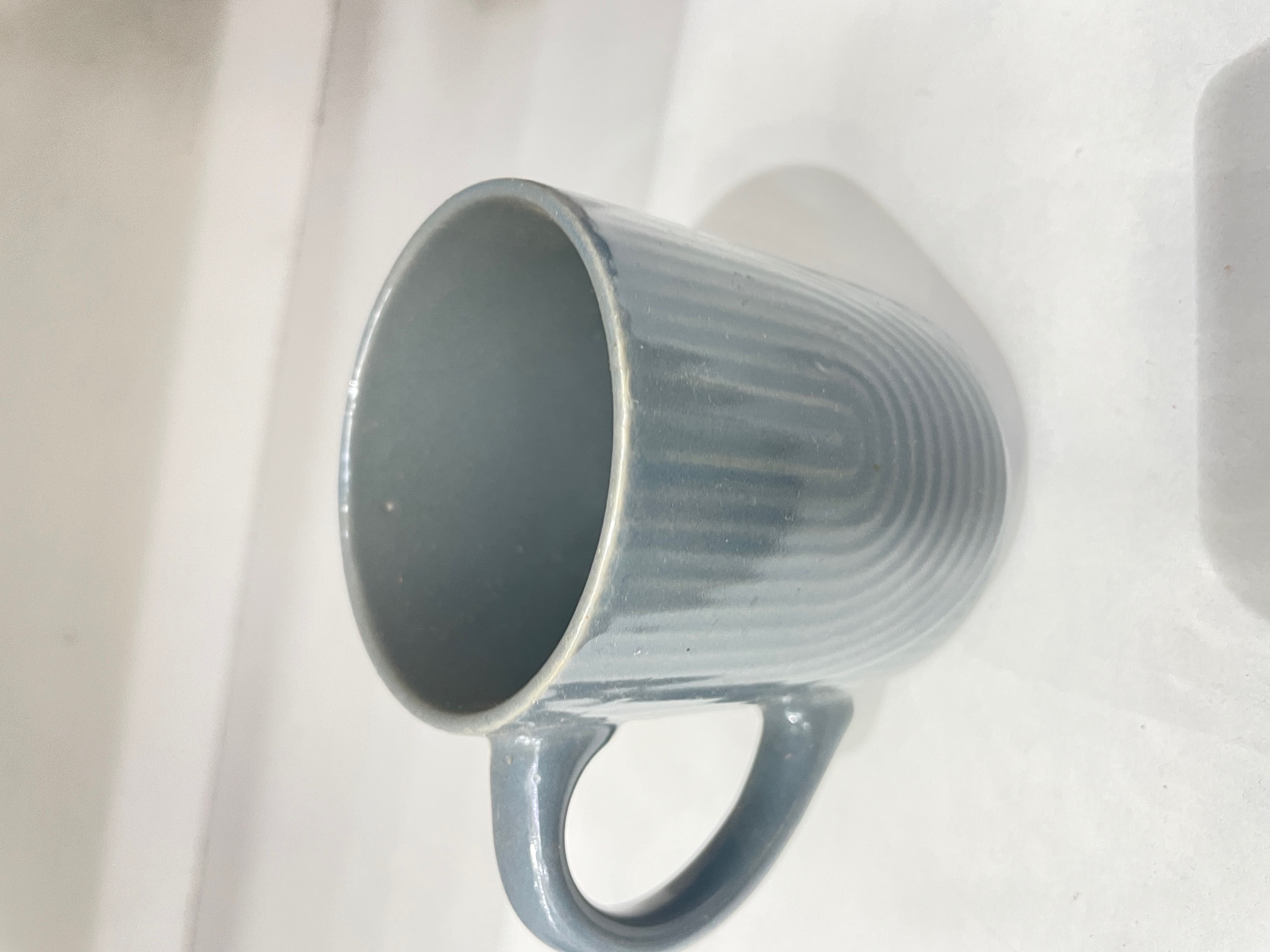 Textured ribbed ceramic mugs