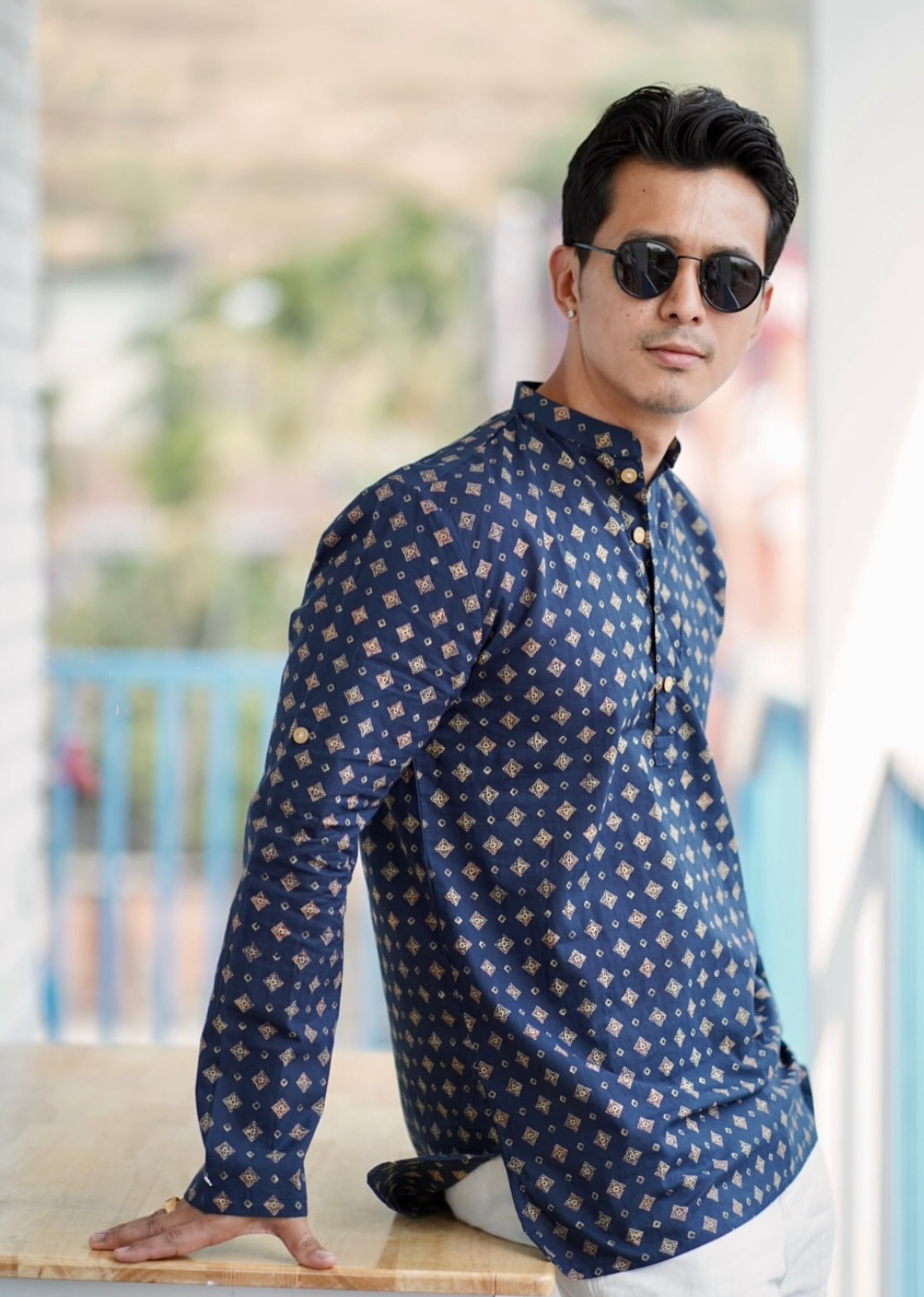 Blue Mini floral motif
