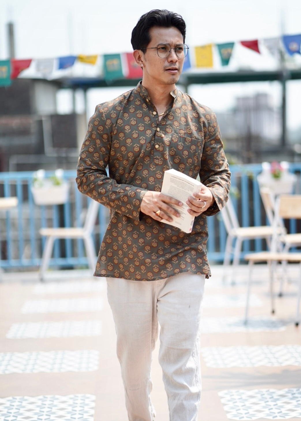 Sap Green with Floral motif