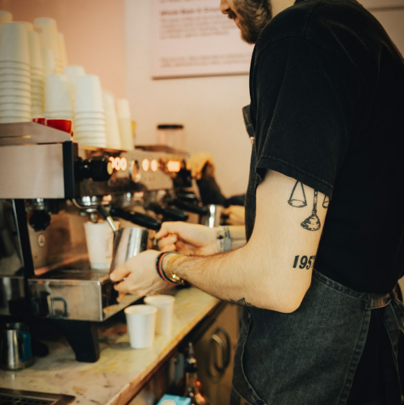 Diploma in Food and Beverage Service