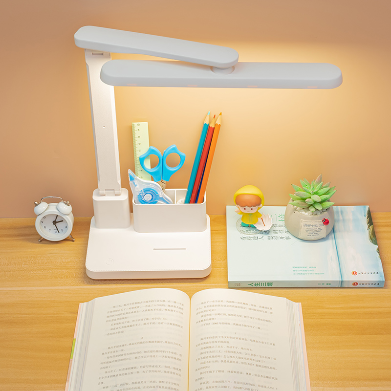 1315 LED Desk Lamp with Pen Holder