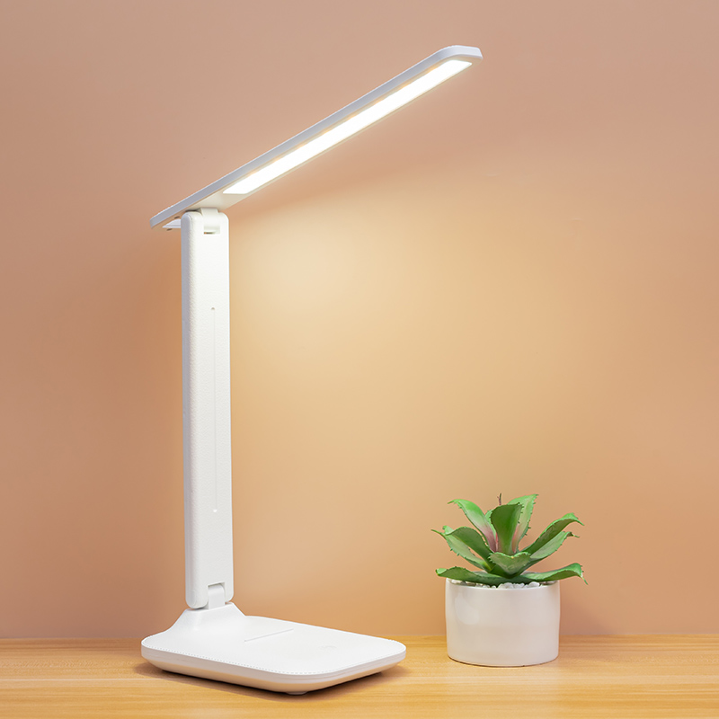 1279 LED Desk Lamp