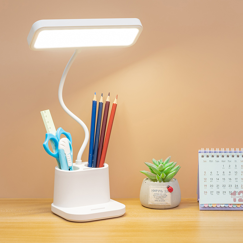 1322 LED Desk Lamp with Pen Holder