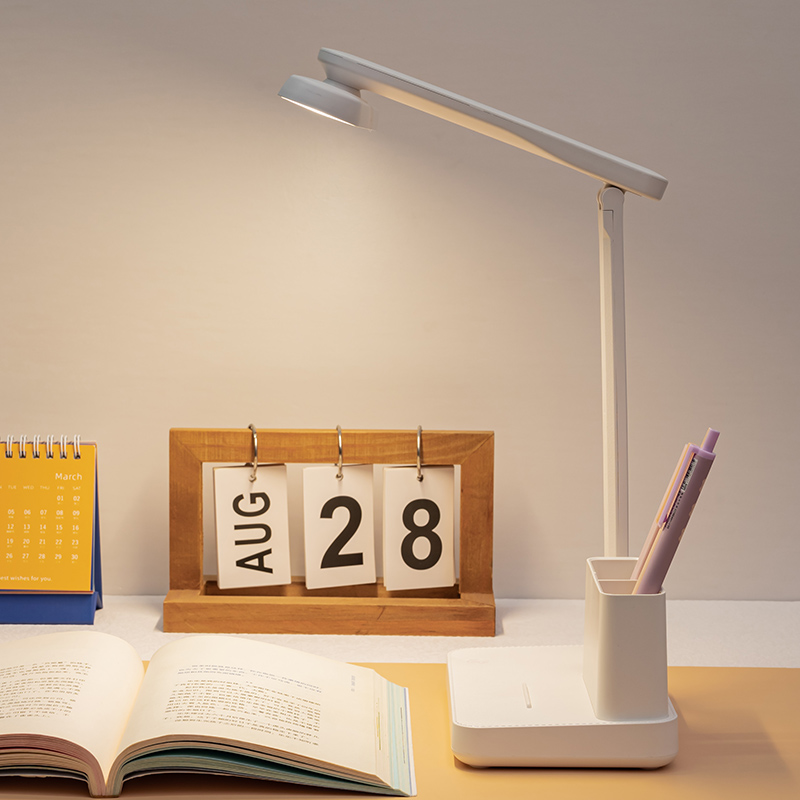 1313 LED Desk Lamp with Pen Holder